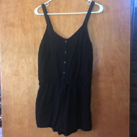 Old Navy Pants - Old Navy Black romper‎
